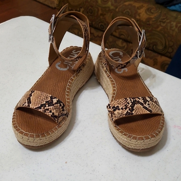 Circus by Sam Edelman Brown Snake Print Platform Sandals size 8 - Picture 1 of 12